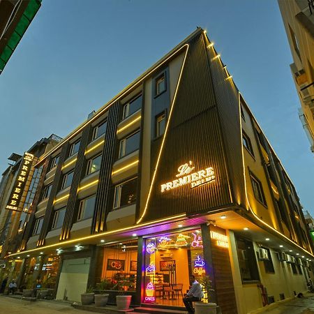 Airport Le Premier, New Delhi Hotel Exterior photo